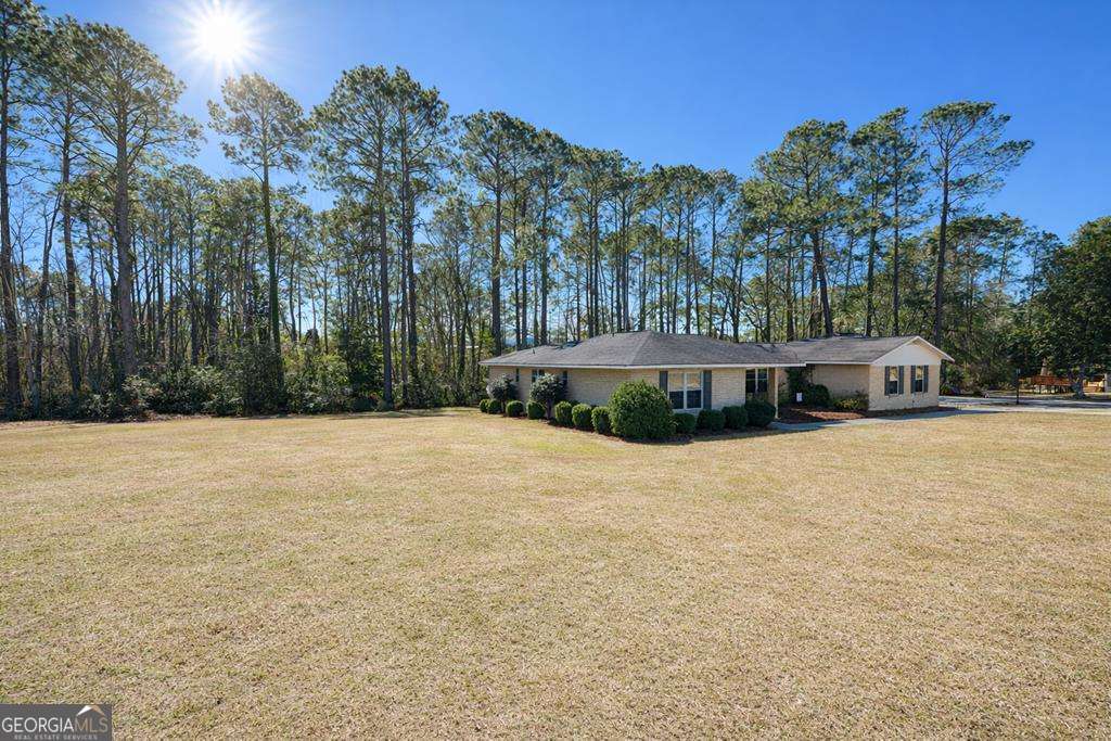 107 Newton Drive Lyons GA 30436