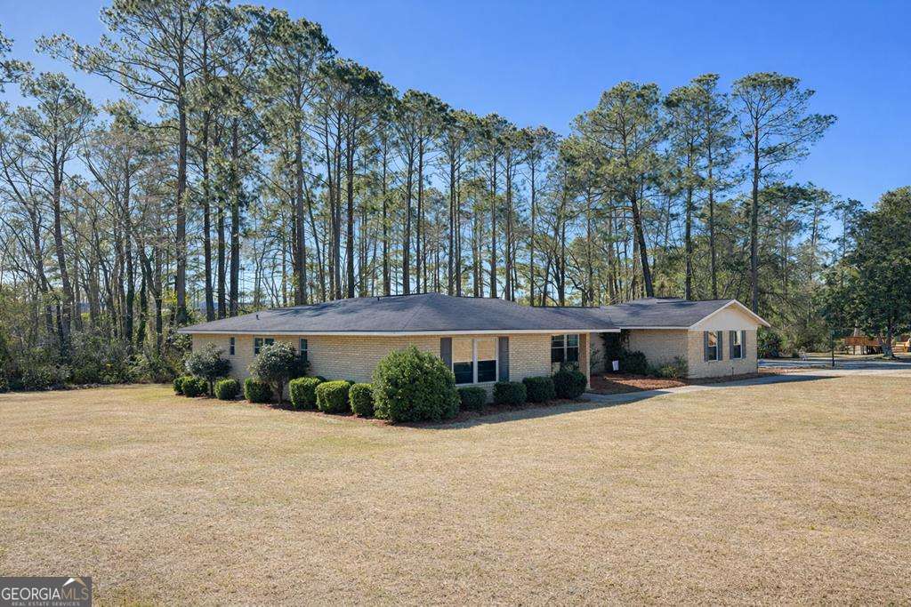 107 Newton Drive Lyons GA 30436