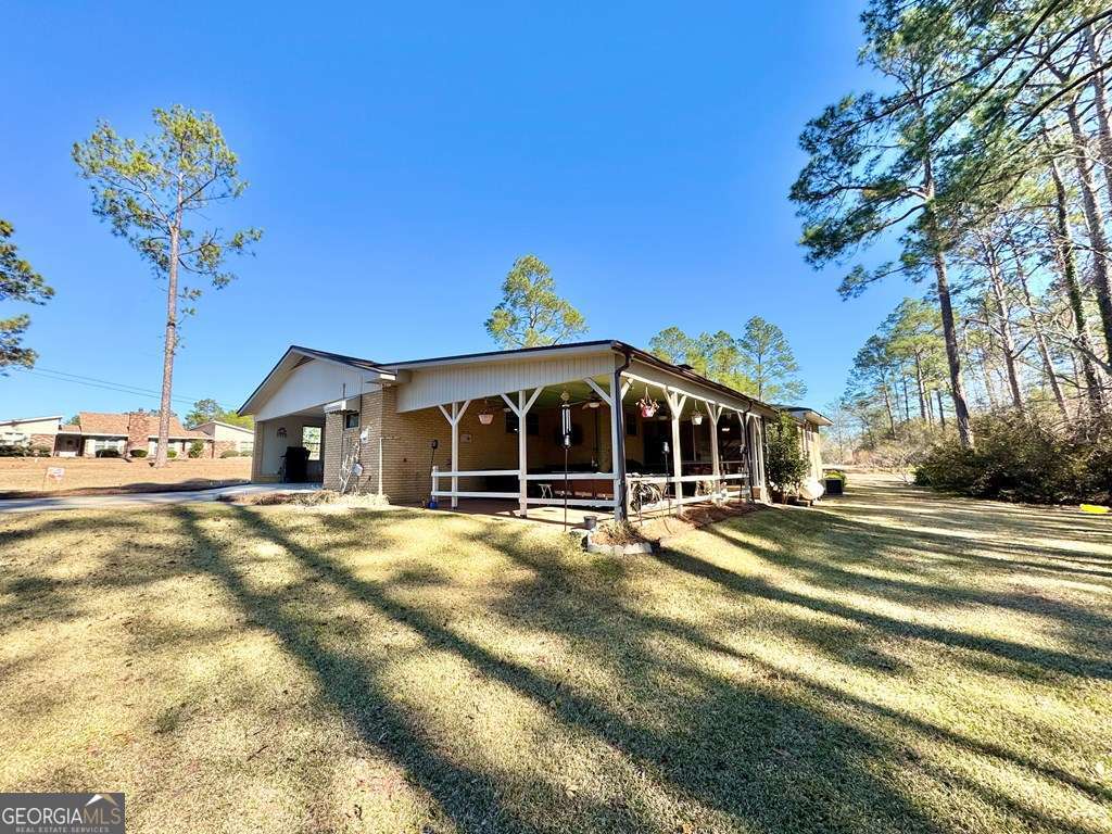 107 Newton Drive Lyons GA 30436