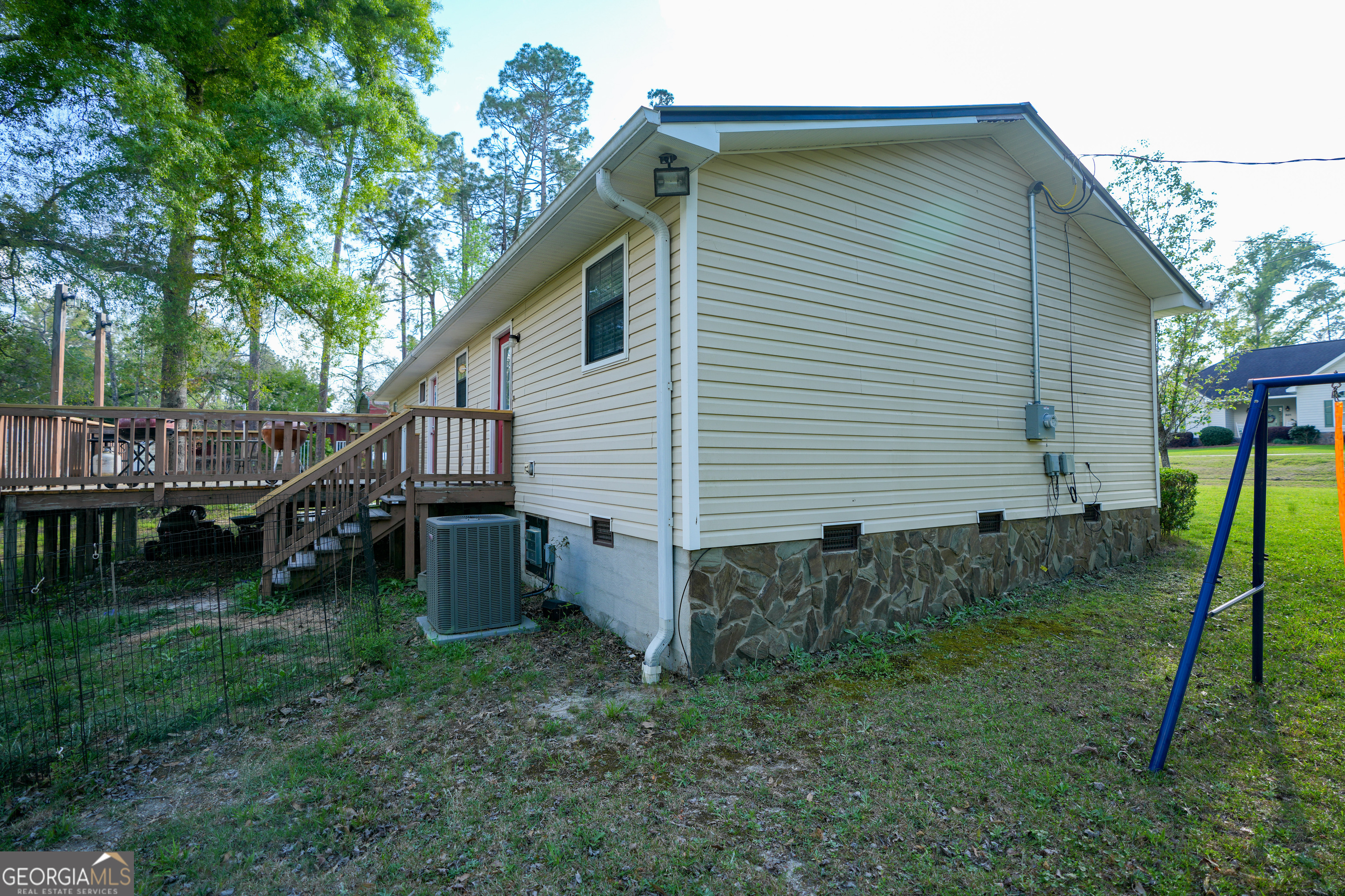 580 Limestone Street Mount Vernon GA 30445