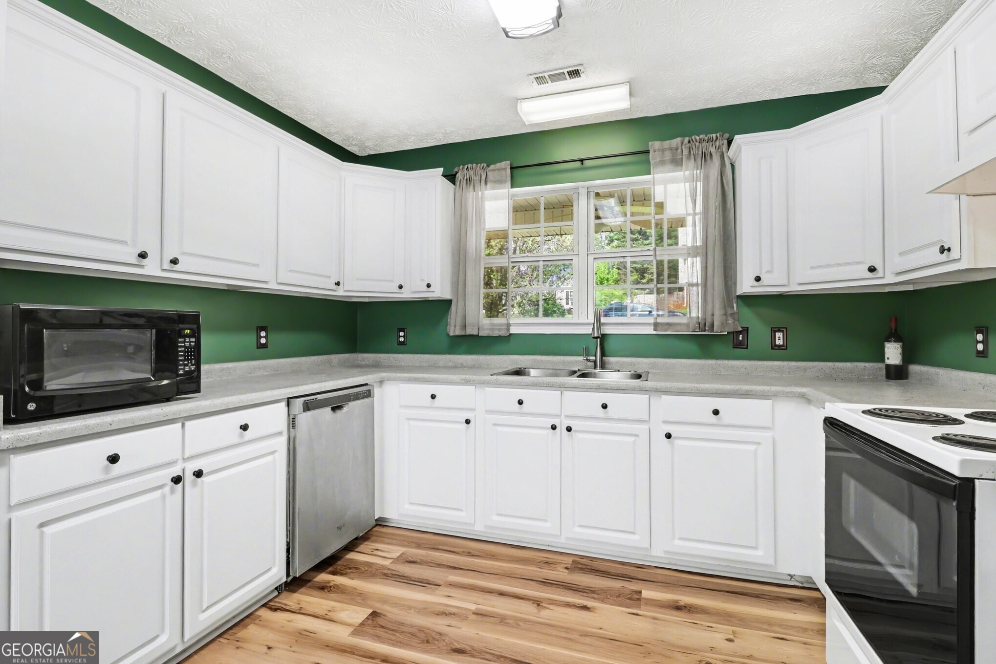 7177 Ironwood Drive Gainesville GA 30507