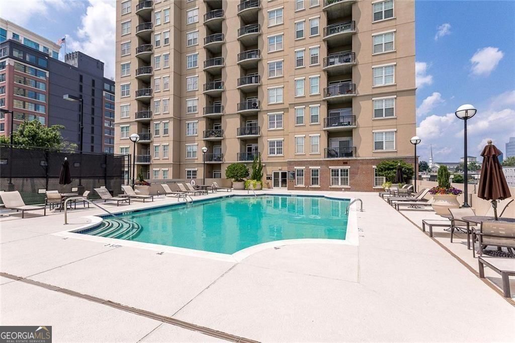 325 E Paces Ferry Road NE Atlanta GA 30305