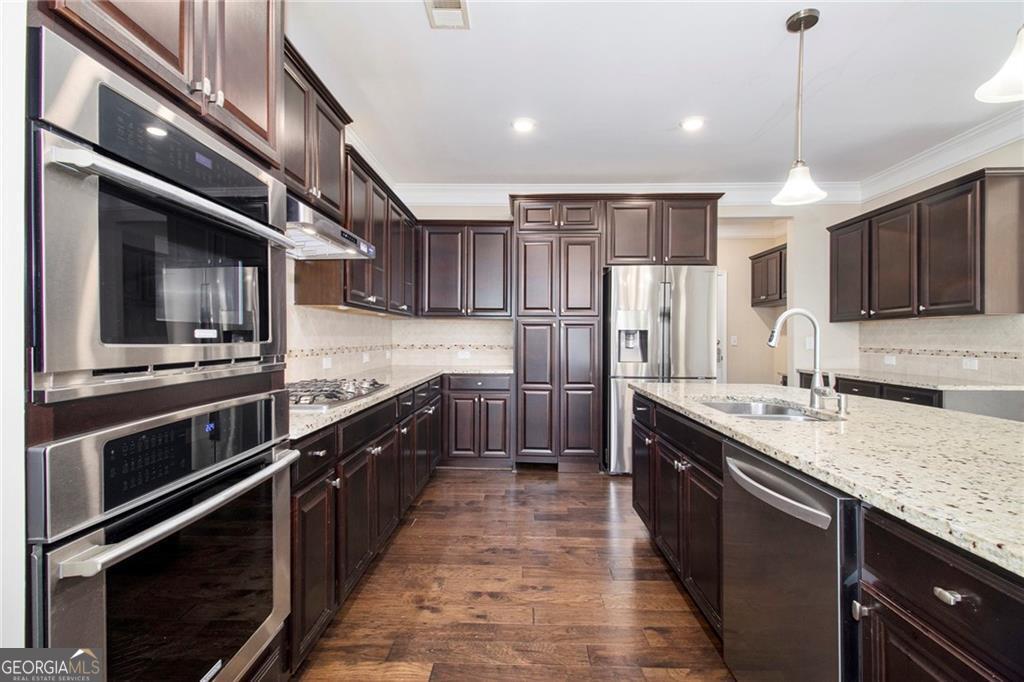 915 Elmsbrook Lane Alpharetta GA 30004