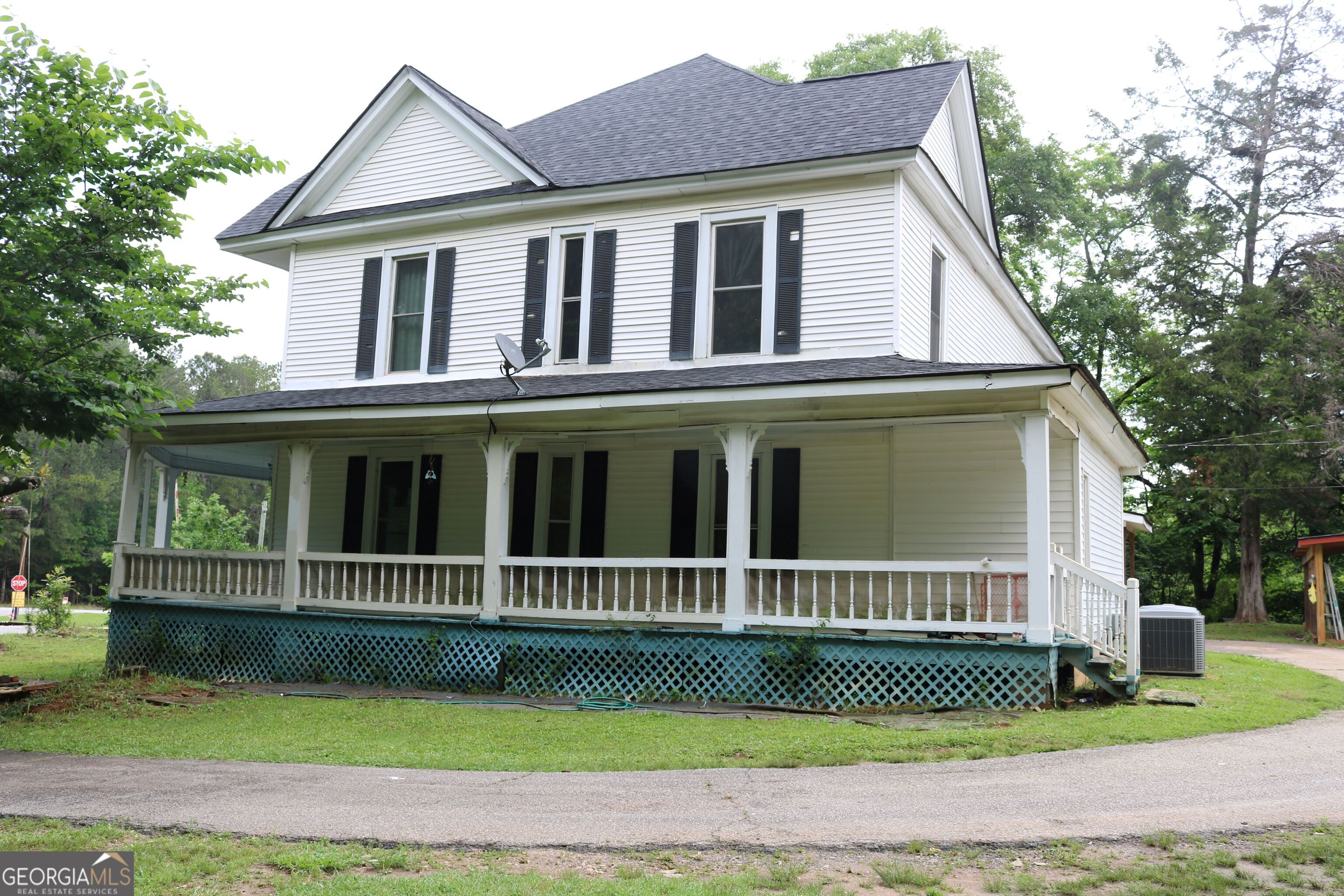 88 Railroad Avenue Carlton GA 30627