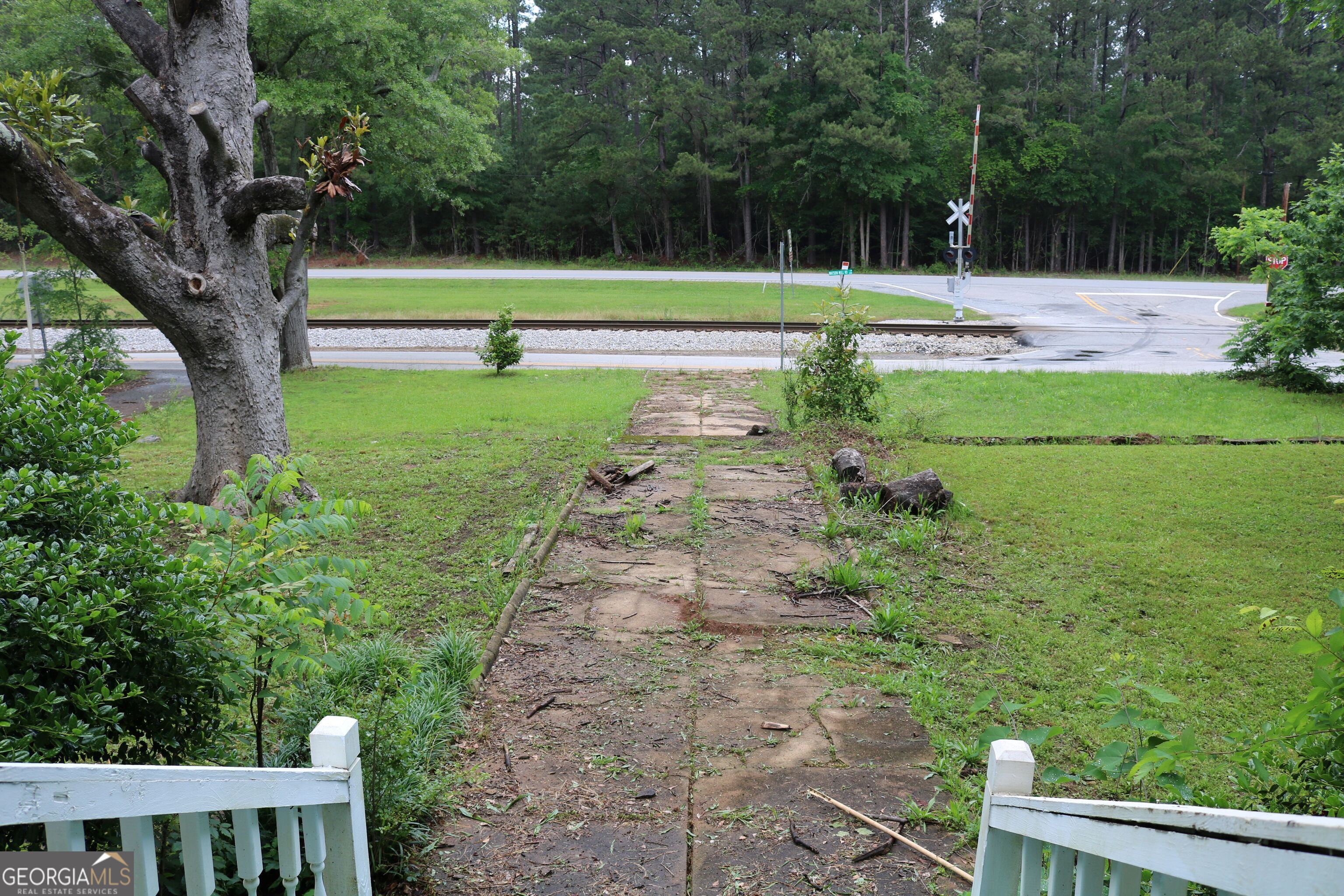 88 Railroad Avenue Carlton GA 30627