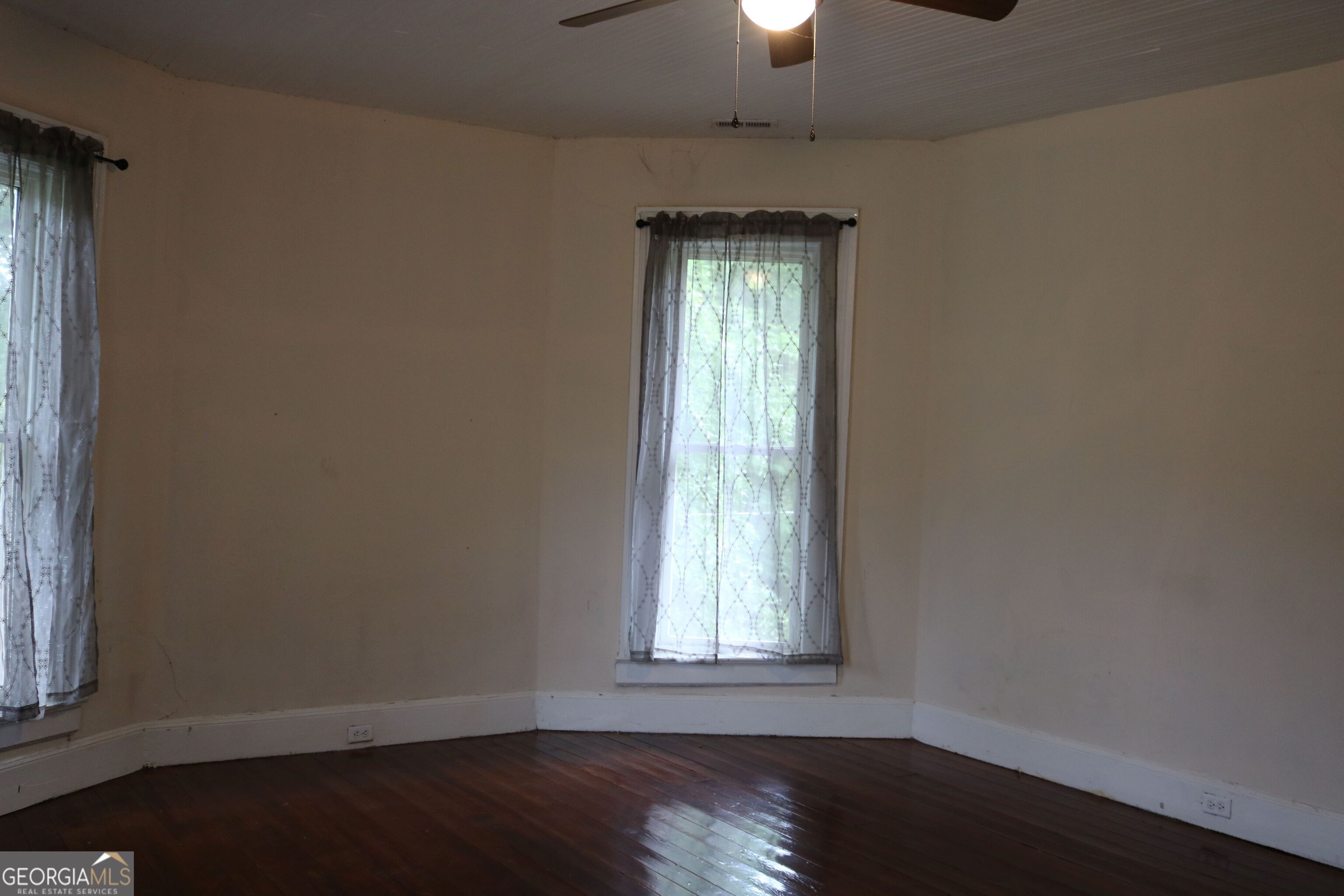 88 Railroad Avenue Carlton GA 30627