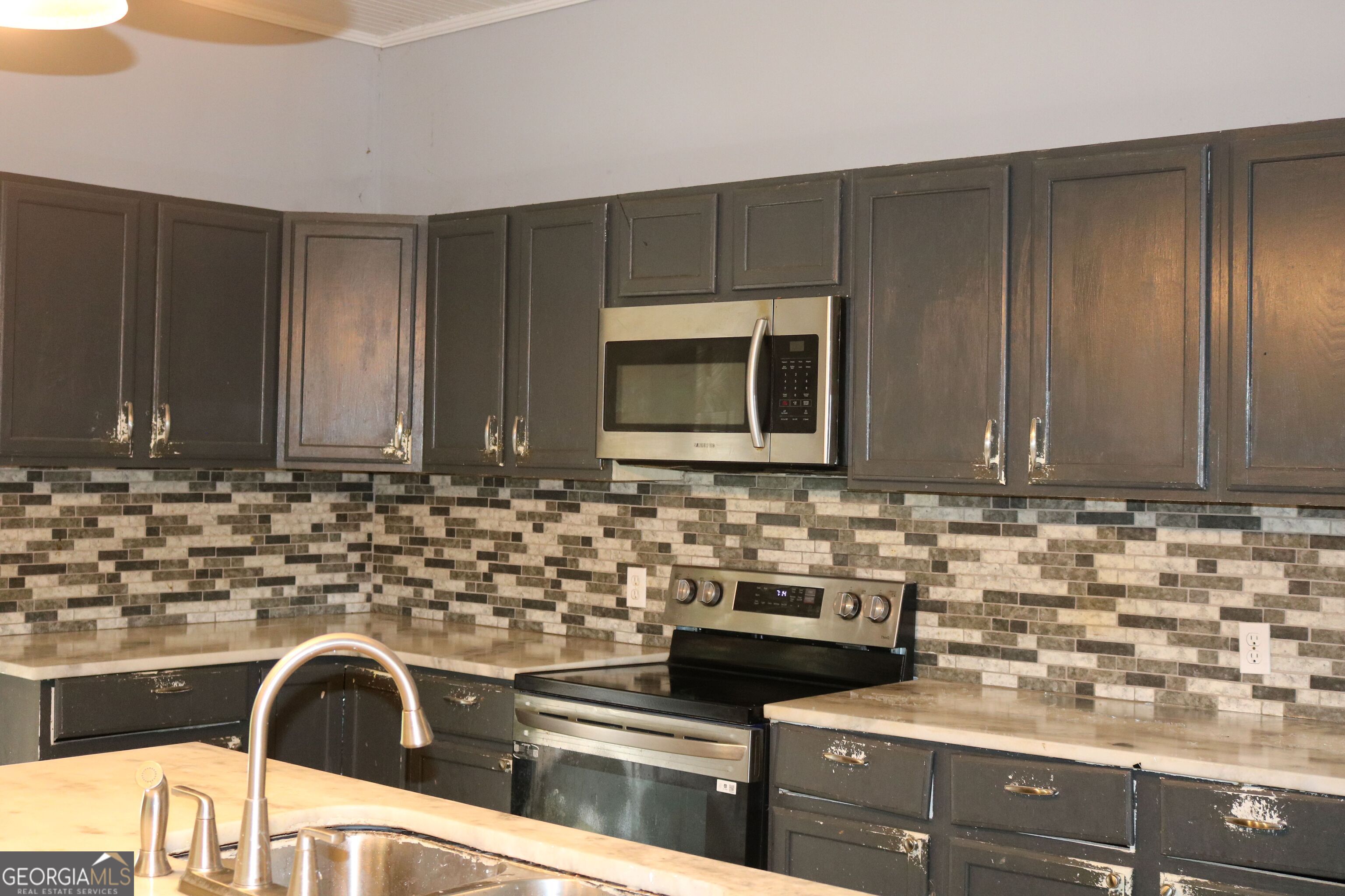 88 Railroad Avenue Carlton GA 30627