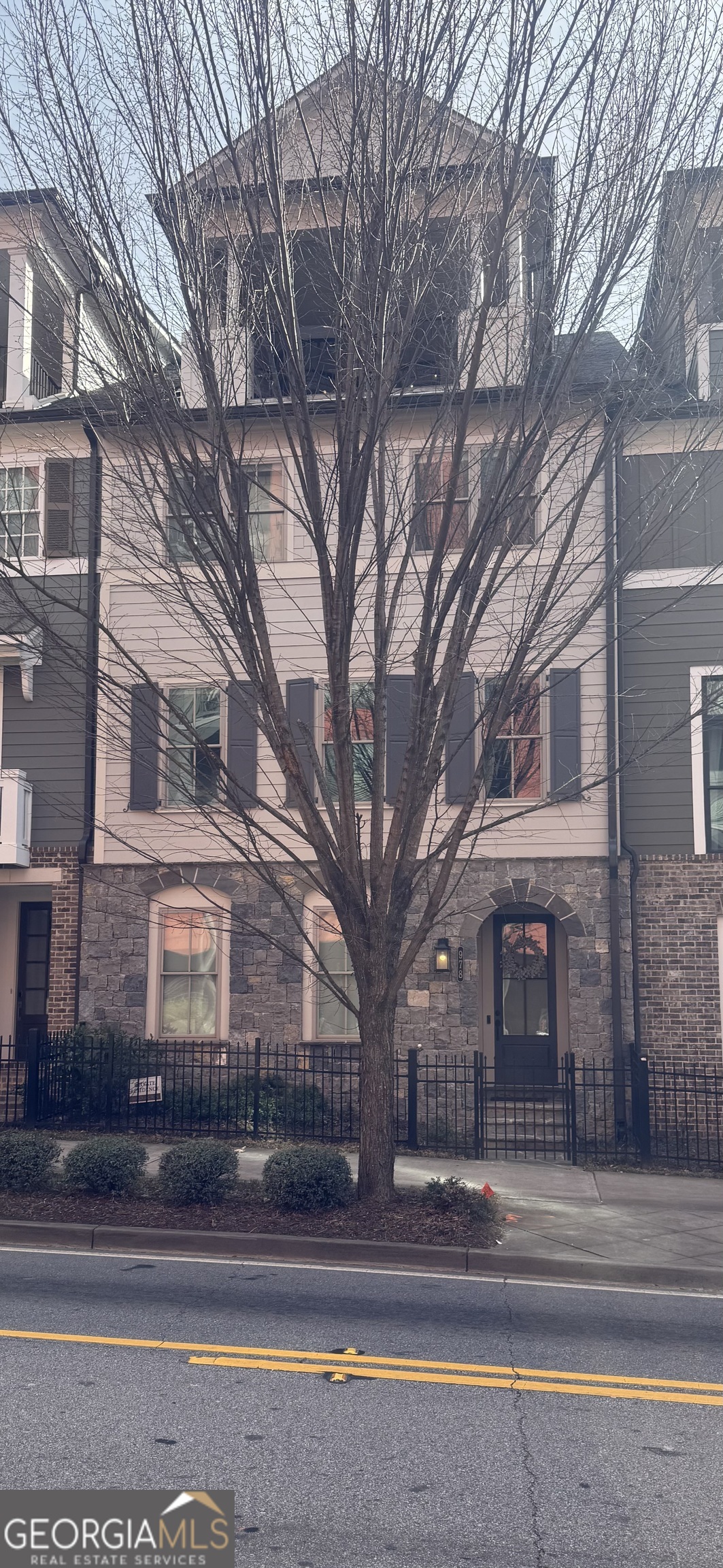 978 Memorial Walk SE Atlanta GA 30316