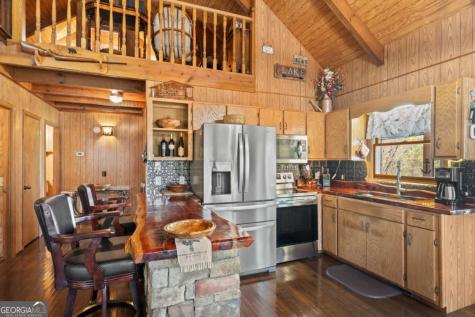 1227 Village Road Murphy NC 28906