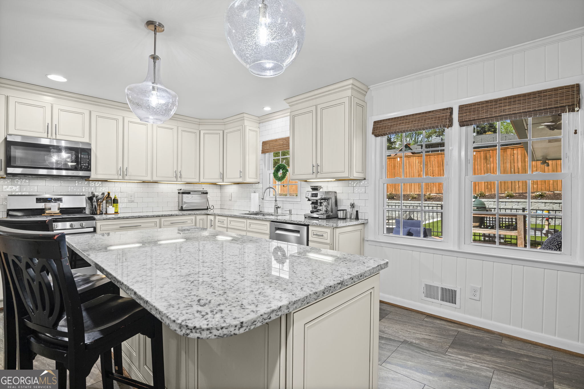 2808 Beverly Hills Drive NE Marietta GA 30068