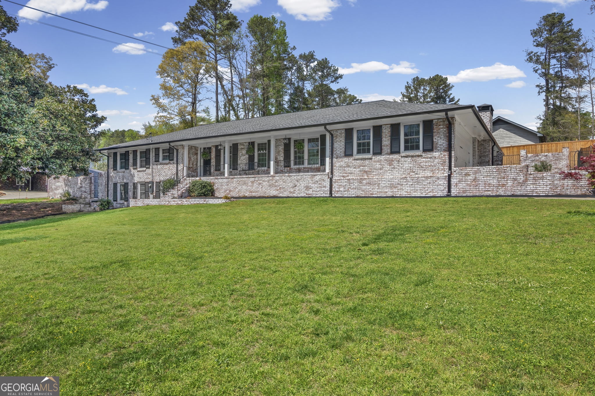 2808 Beverly Hills Drive NE Marietta GA 30068