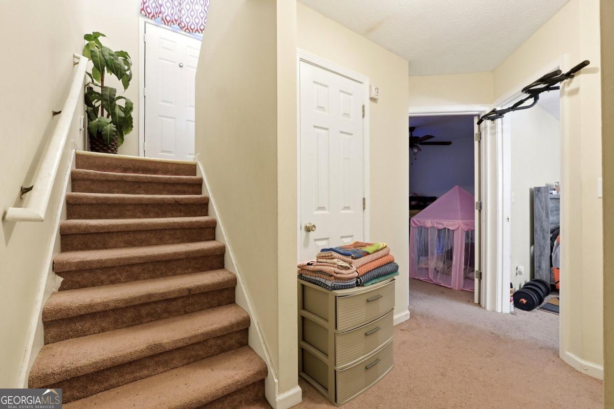 1027 Alford Crossing Lithonia GA 30058