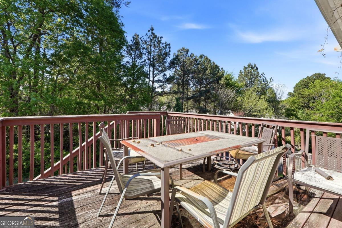 1027 Alford Crossing Lithonia GA 30058