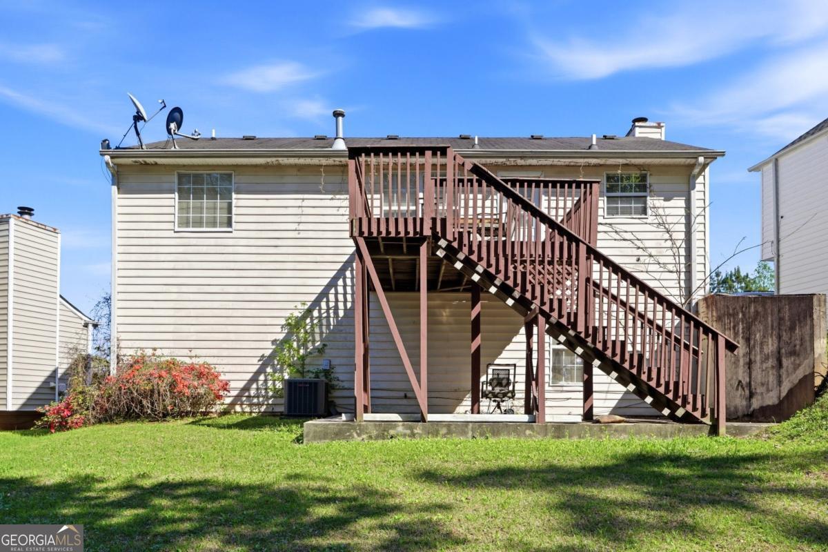 1027 Alford Crossing Lithonia GA 30058