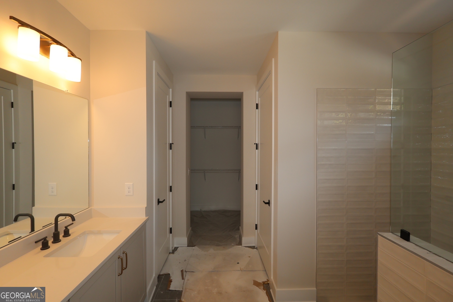266 Strawberry Lane Woodstock GA 30189