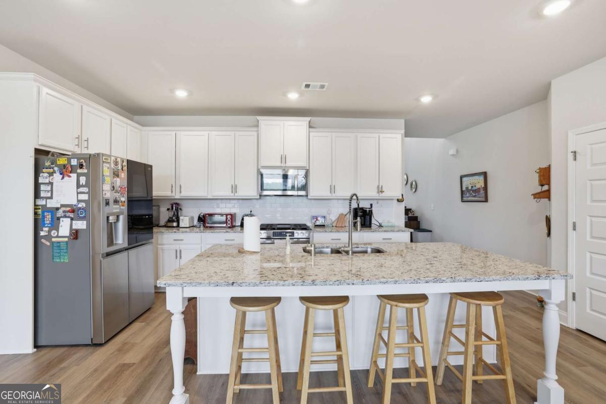 64 Sherwood Drive Commerce GA 30529