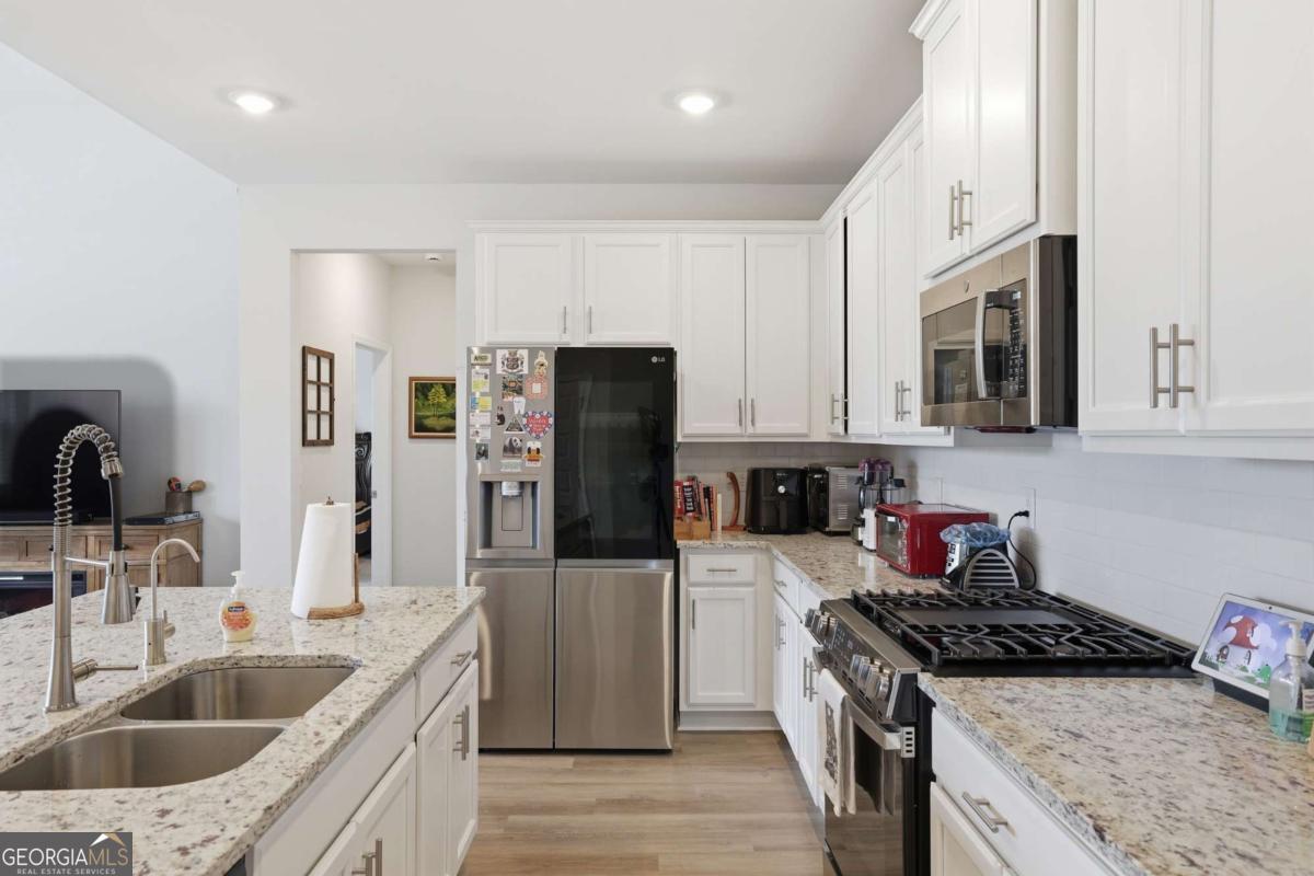 64 Sherwood Drive Commerce GA 30529