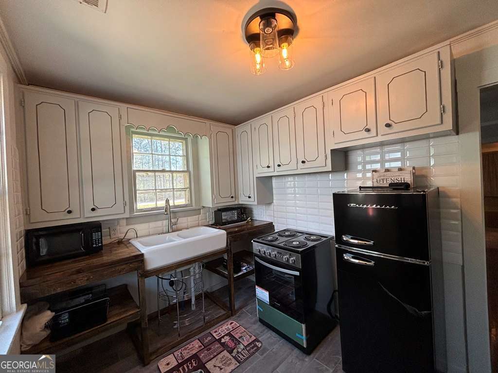 13162 Augusta Highway Sparta GA 31087