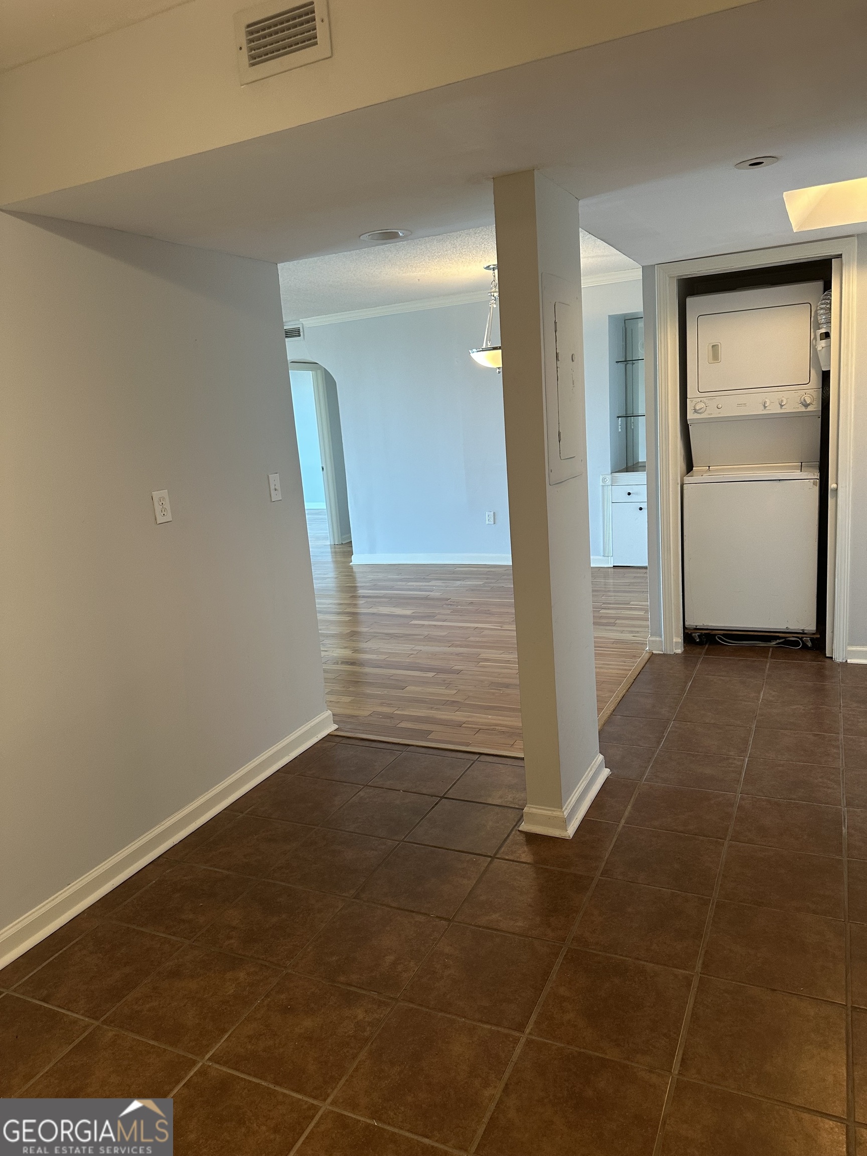 2870 Pharr Court South NW Atlanta GA 30305