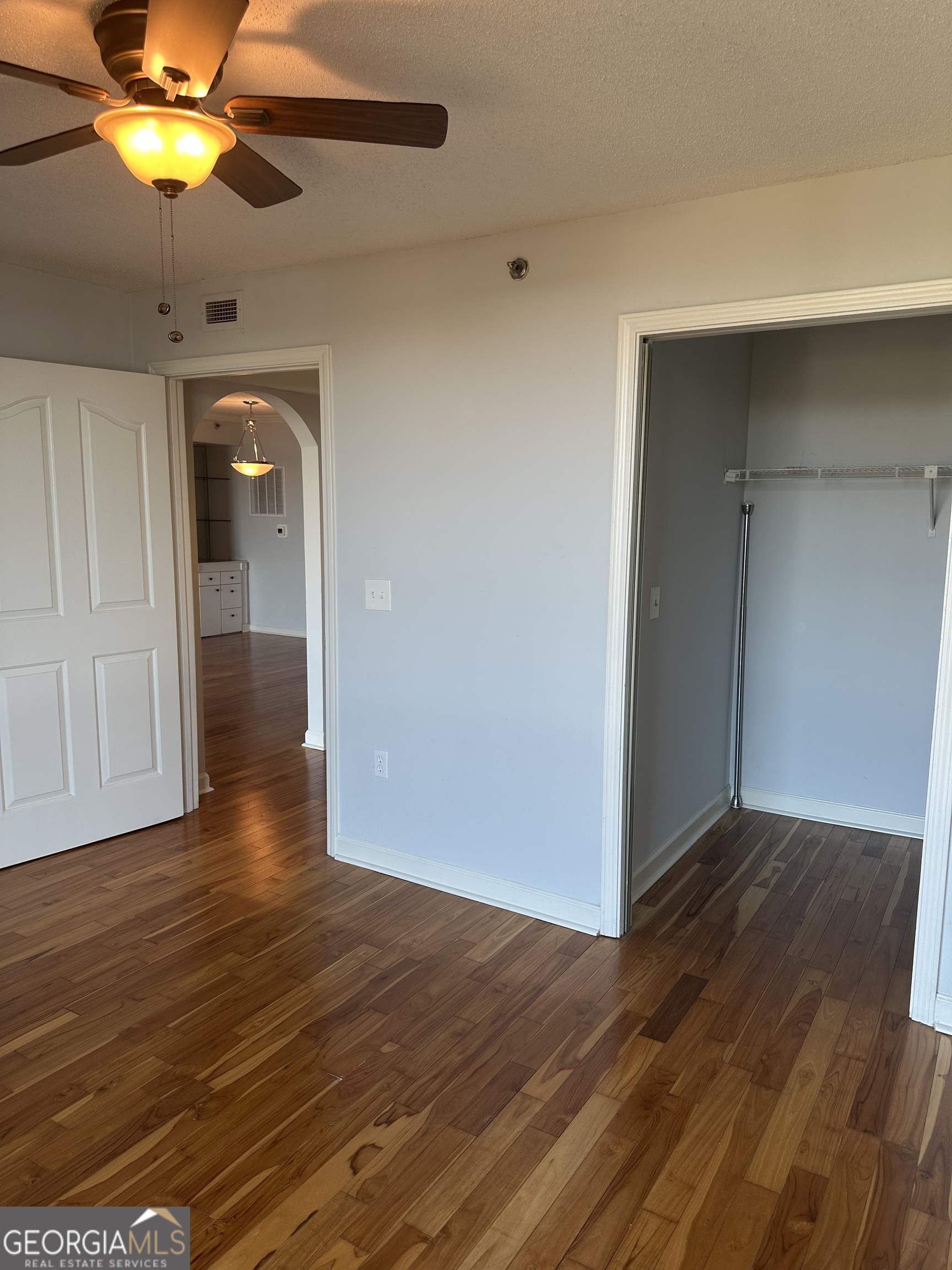2870 Pharr Court South NW Atlanta GA 30305