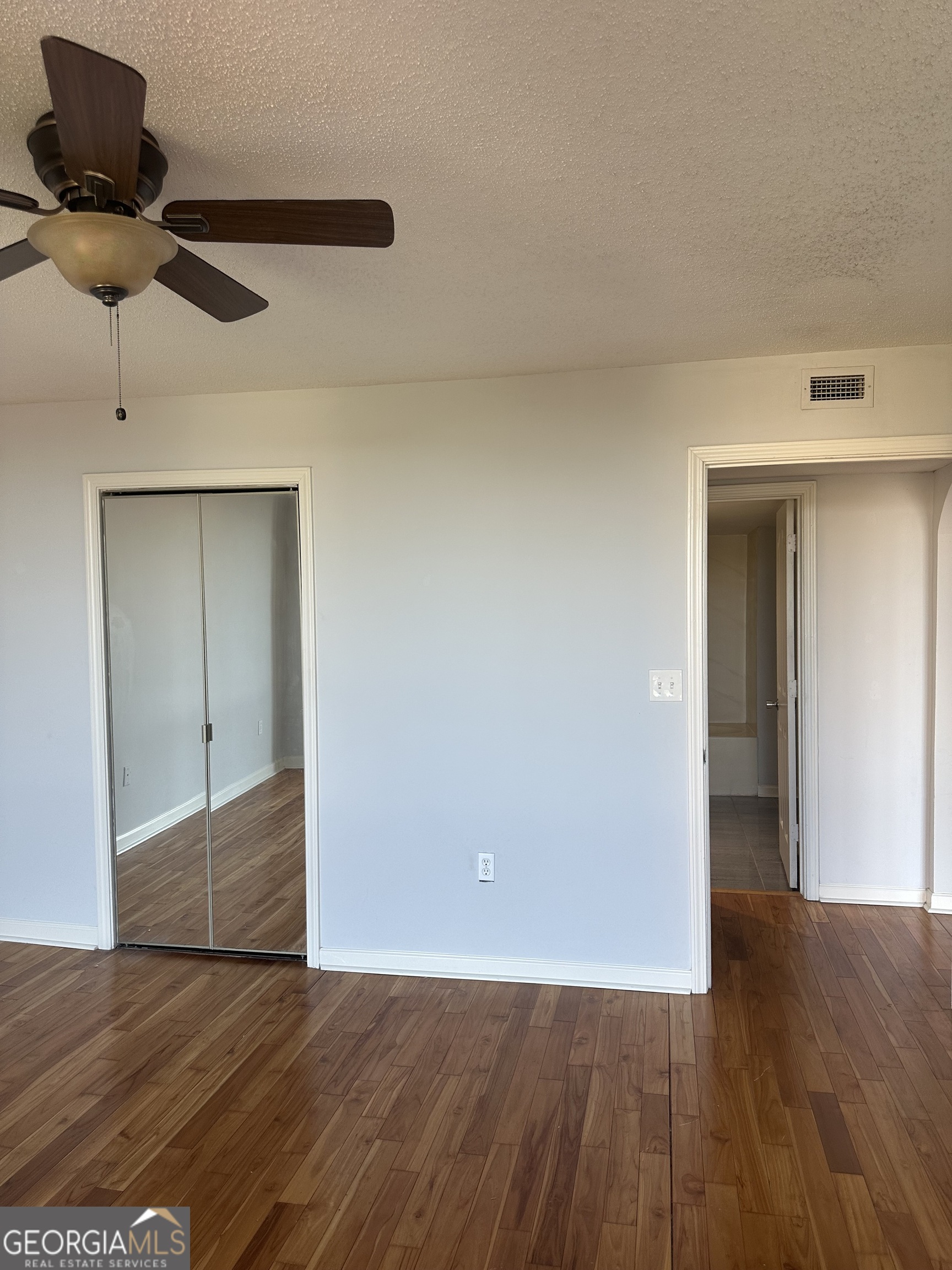 2870 Pharr Court South NW Atlanta GA 30305