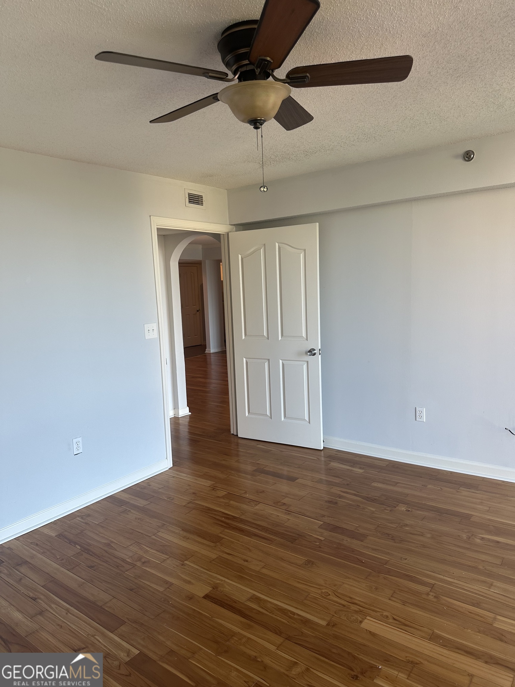 2870 Pharr Court South NW Atlanta GA 30305