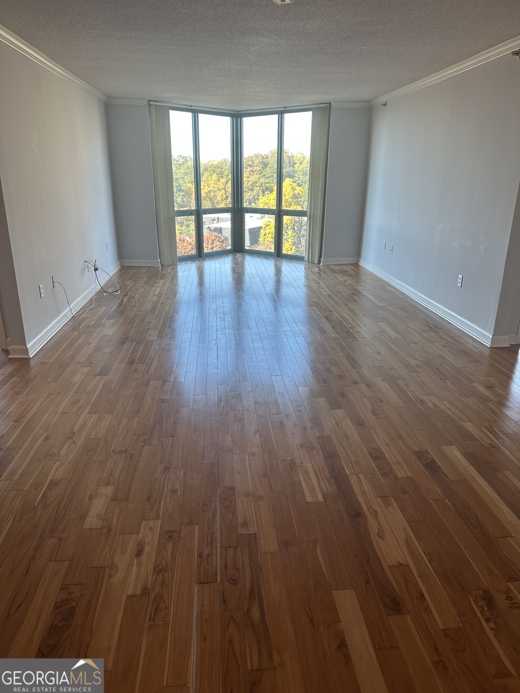2870 Pharr Court South NW Atlanta GA 30305