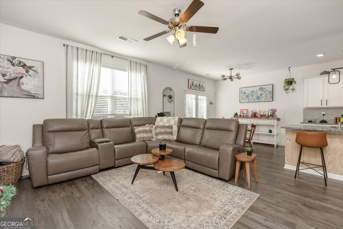 219 Barnyard Way Perry GA 31069