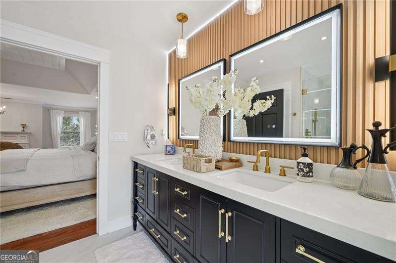 5803 Little Doe Walk Flowery Branch GA 30542