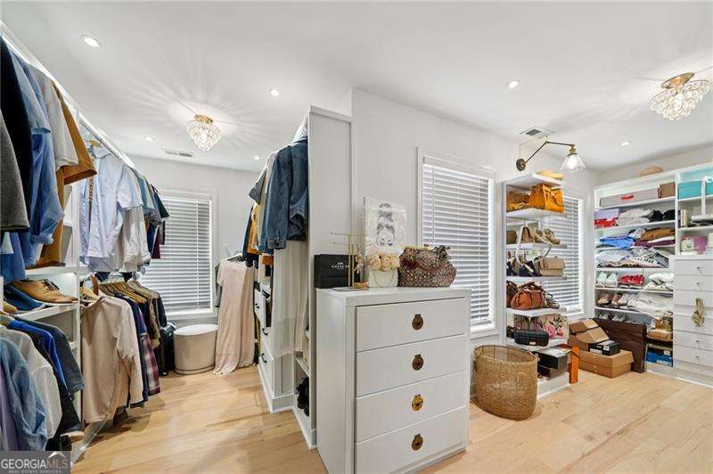 5803 Little Doe Walk Flowery Branch GA 30542