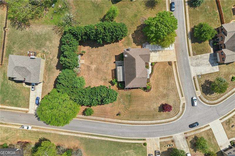 5803 Little Doe Walk Flowery Branch GA 30542