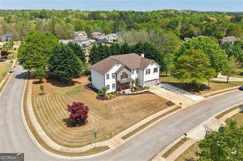 5803 Little Doe Walk Flowery Branch GA 30542