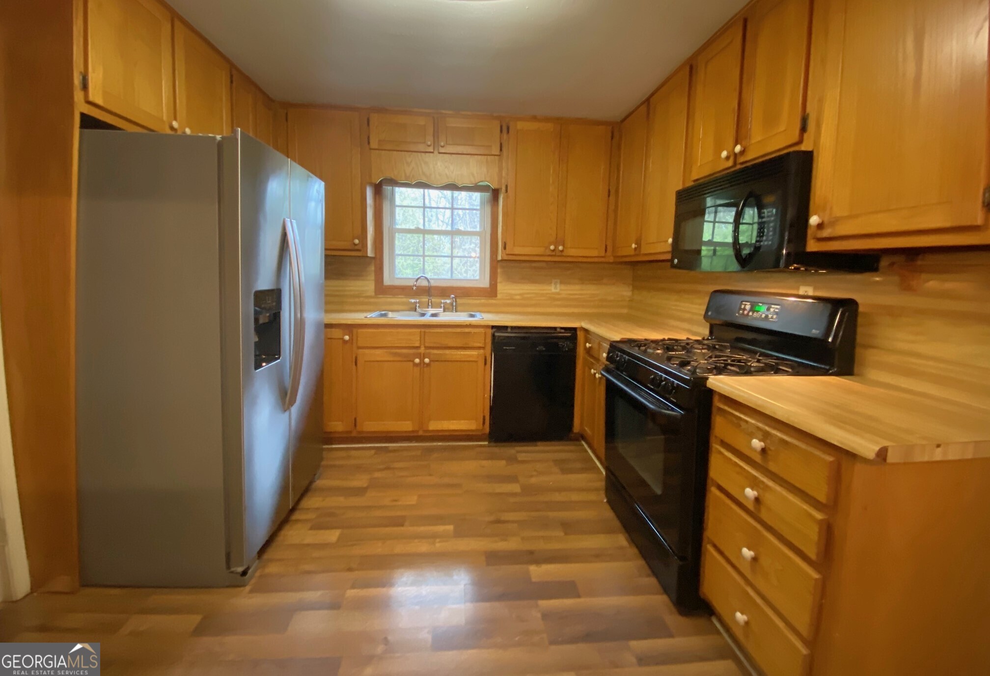 197 Cooper Lake Road SE Mableton GA 30126