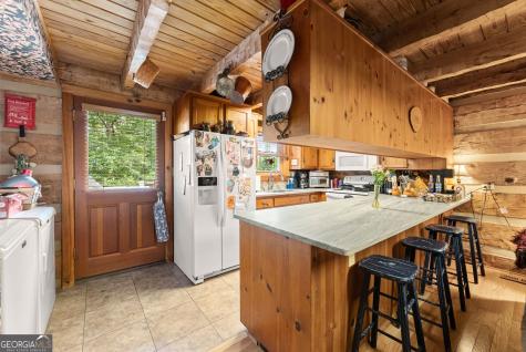 481 Leona Lane Cleveland GA 30528