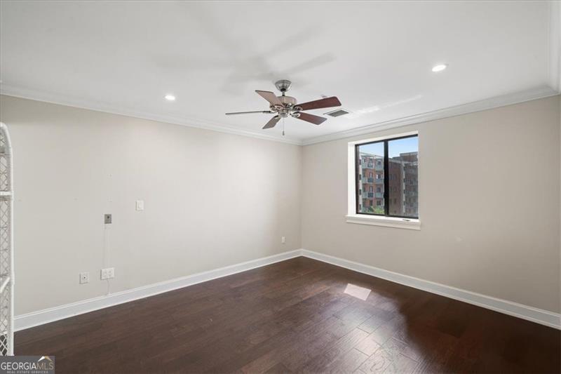 300 Johnson Ferry Road NE Atlanta GA 30328