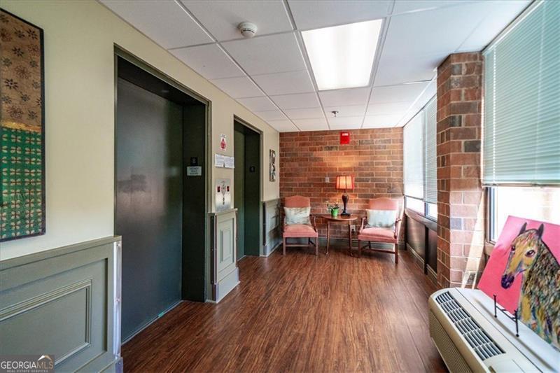300 Johnson Ferry Road NE Atlanta GA 30328