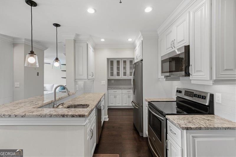 300 Johnson Ferry Road NE Atlanta GA 30328