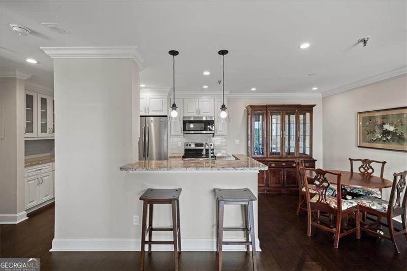 300 Johnson Ferry Road NE Atlanta GA 30328