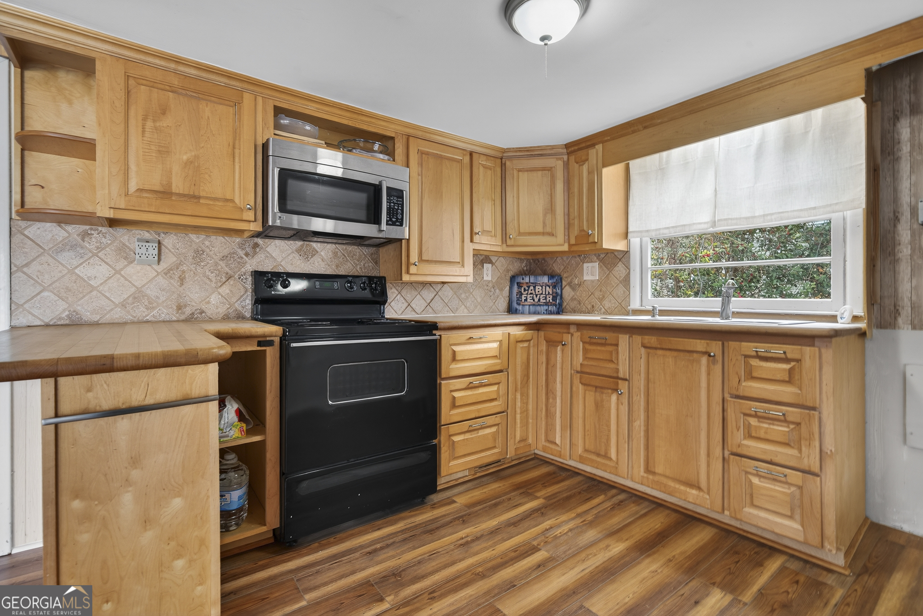 126 Elizabeth Circle Jackson GA 30233