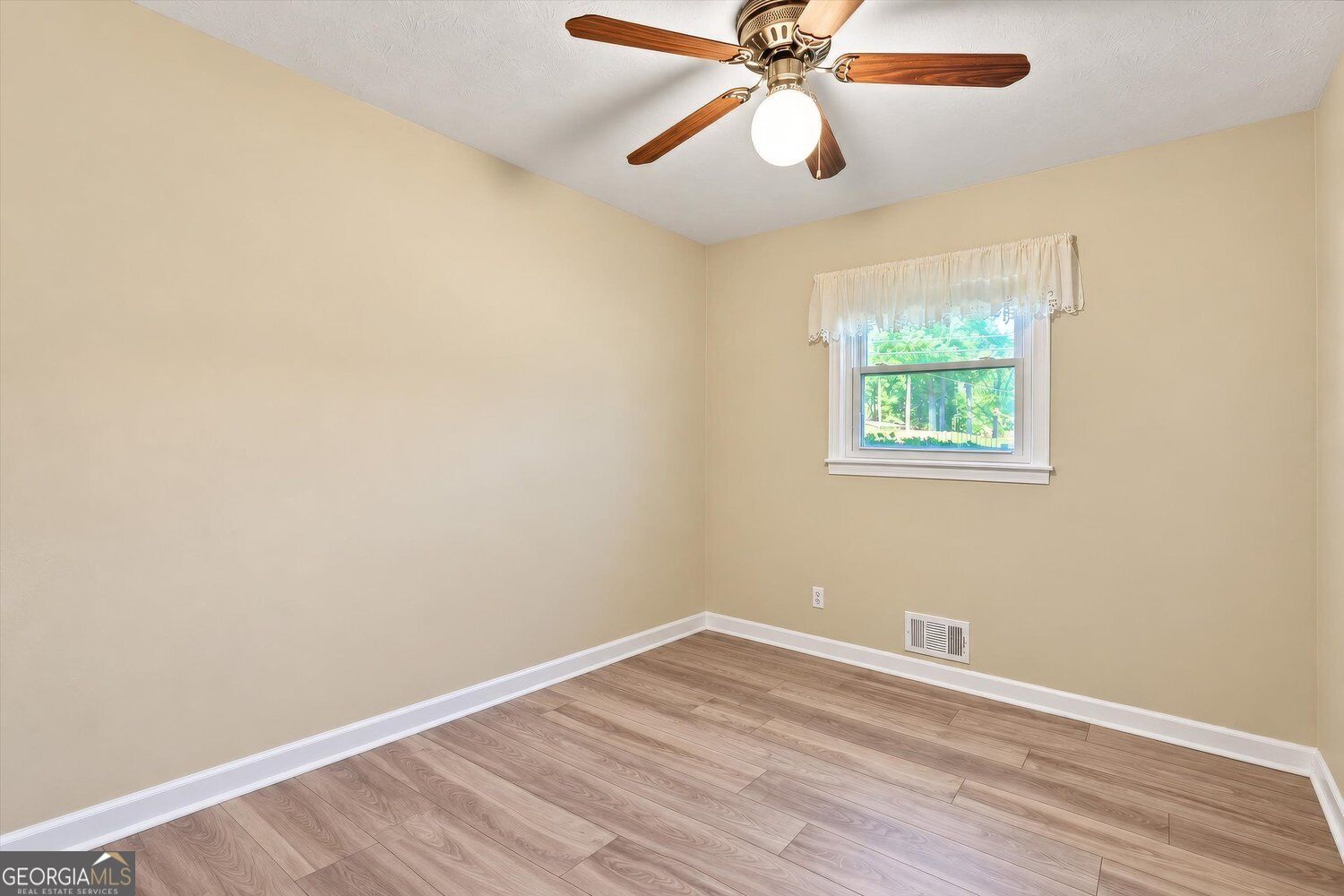 2275 Hurt Road SW Marietta GA 30008
