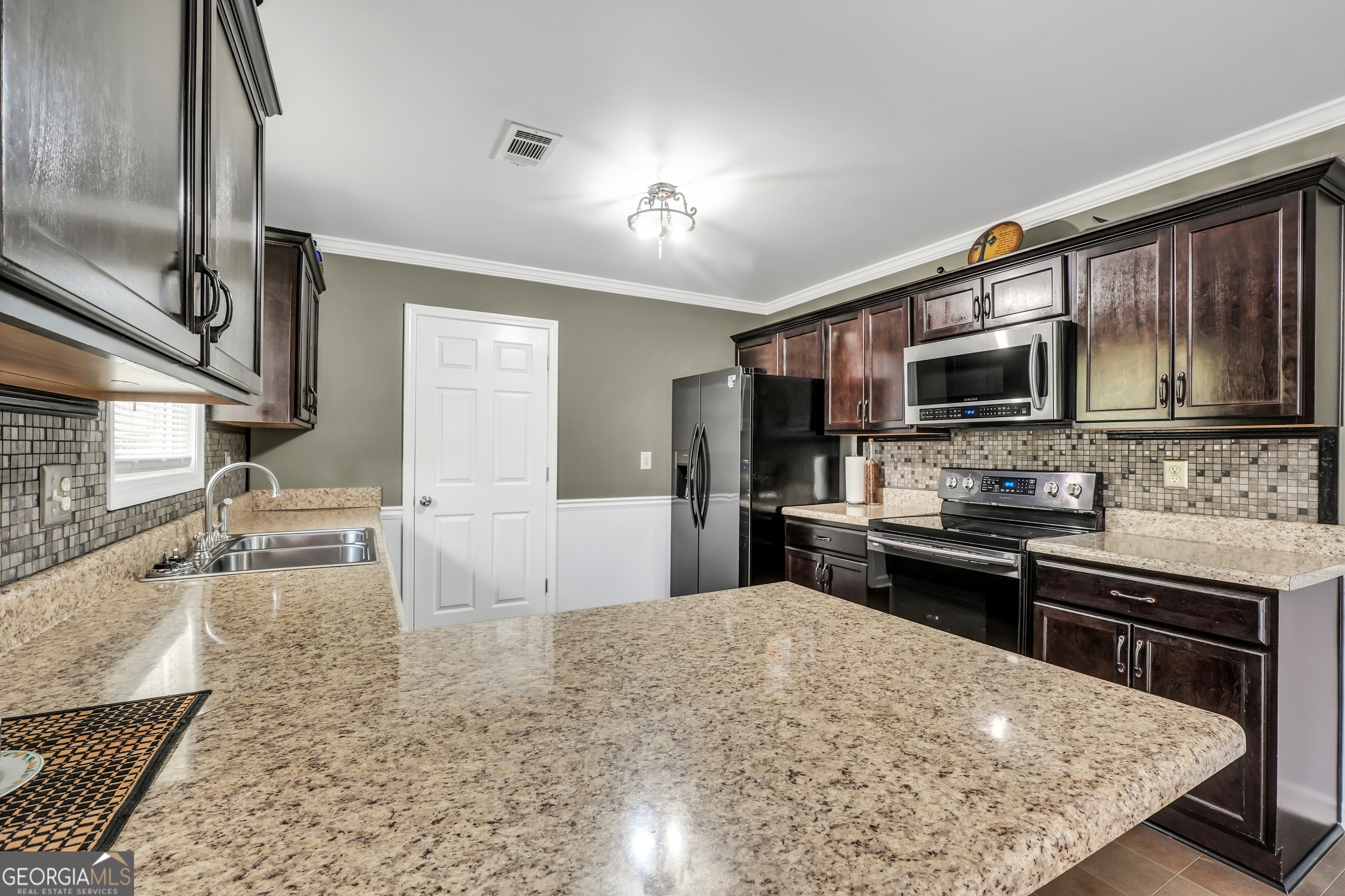 1806 Mccollum Road SW Conyers GA 30094
