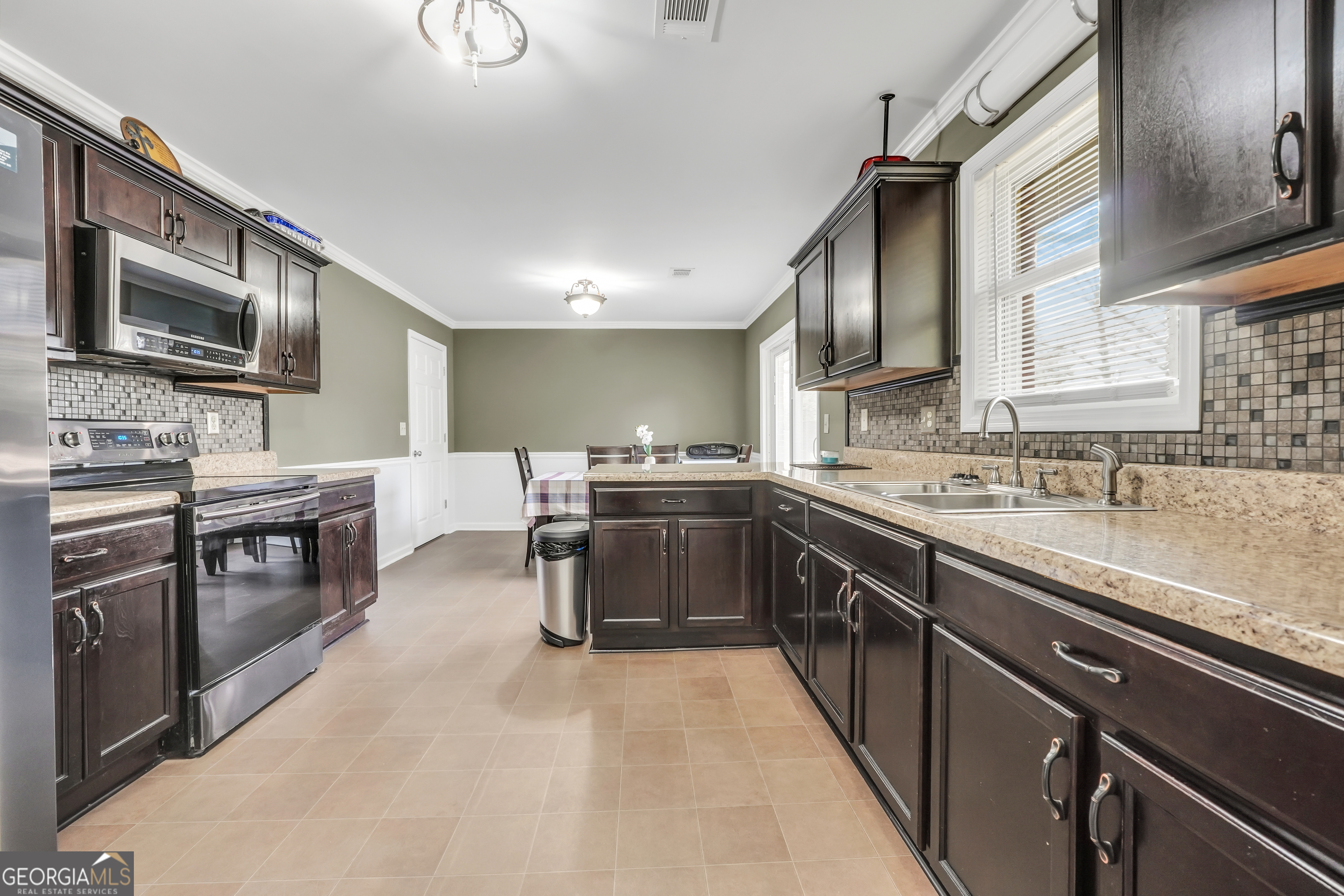 1806 Mccollum Road SW Conyers GA 30094