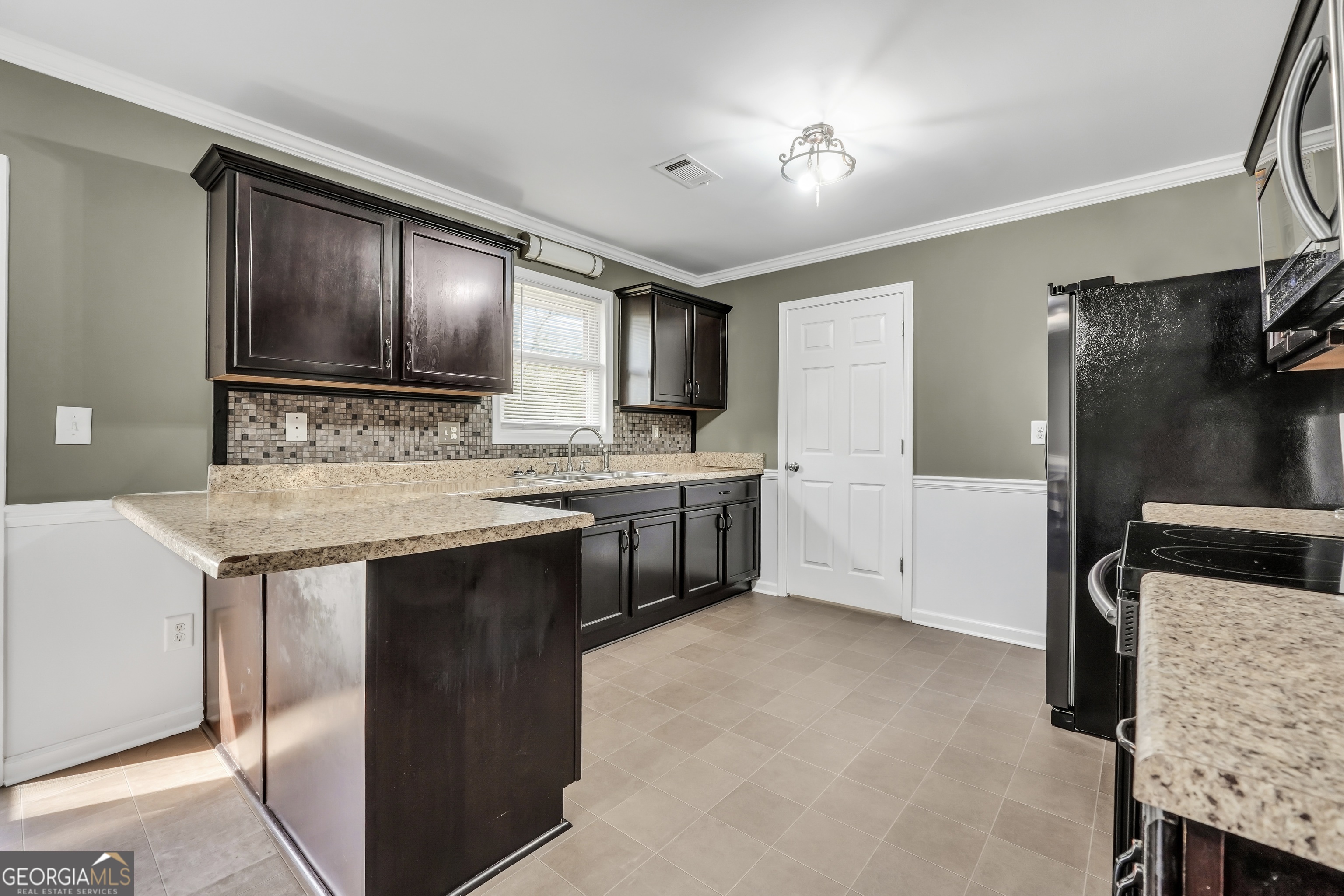 1806 Mccollum Road SW Conyers GA 30094