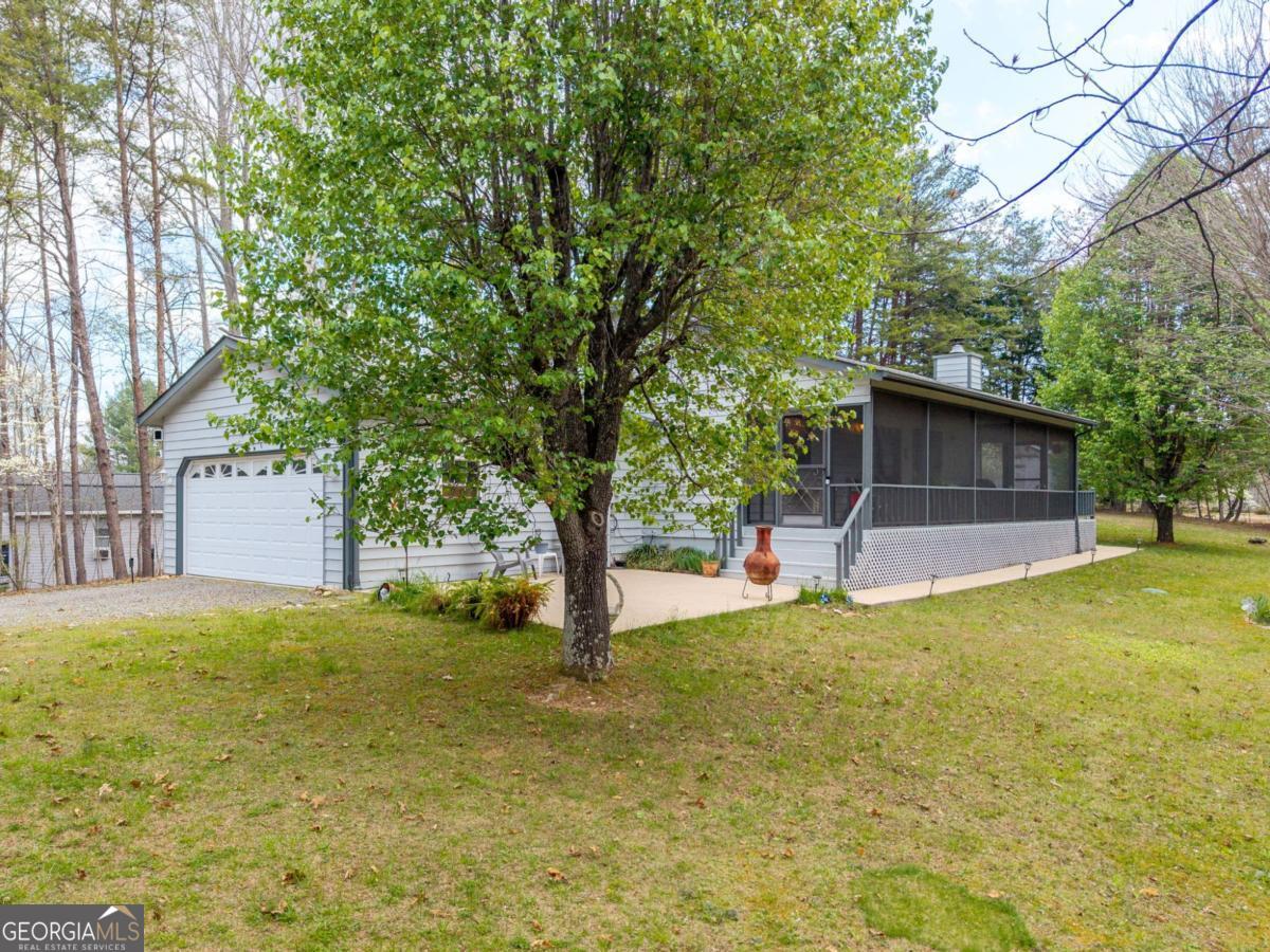 9045 Betty Jo Circle Young Harris GA 30582