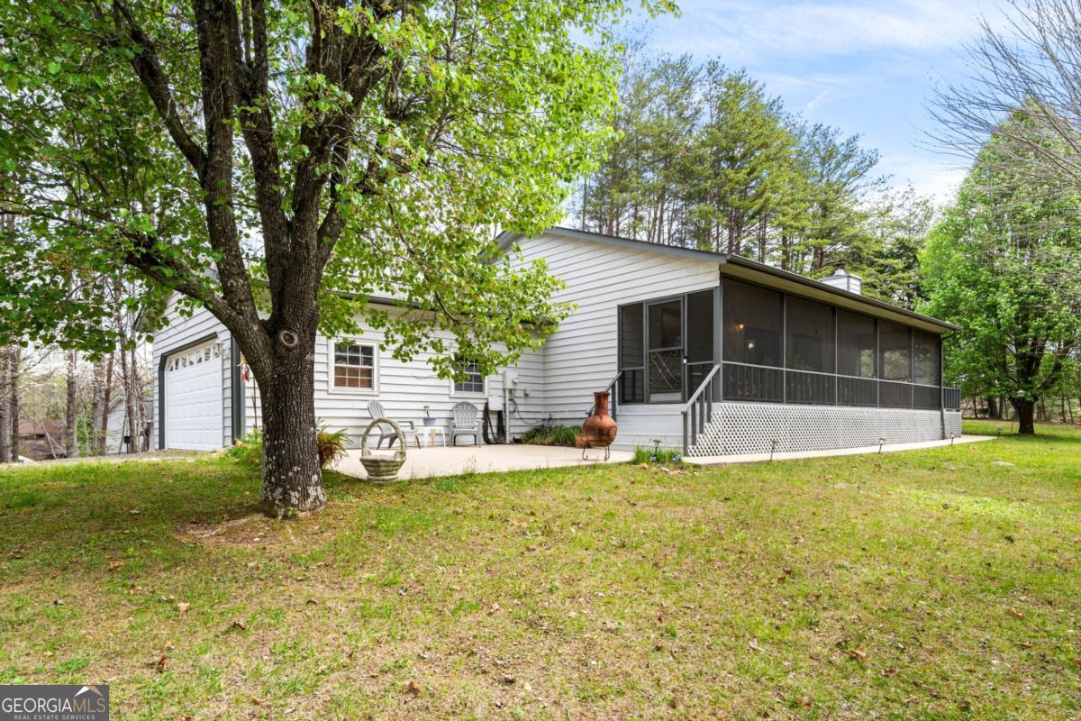 9045 Betty Jo Circle Young Harris GA 30582