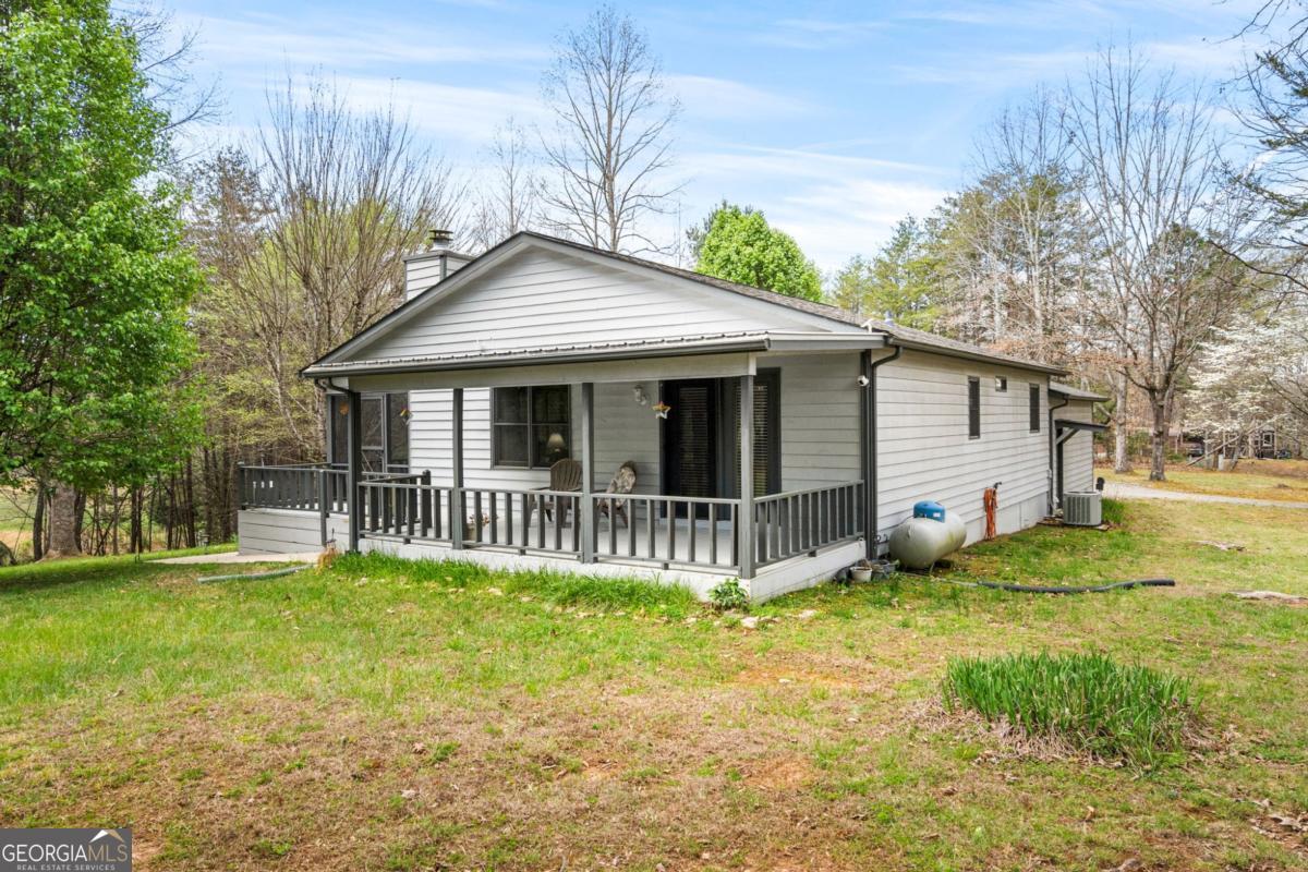 9045 Betty Jo Circle Young Harris GA 30582