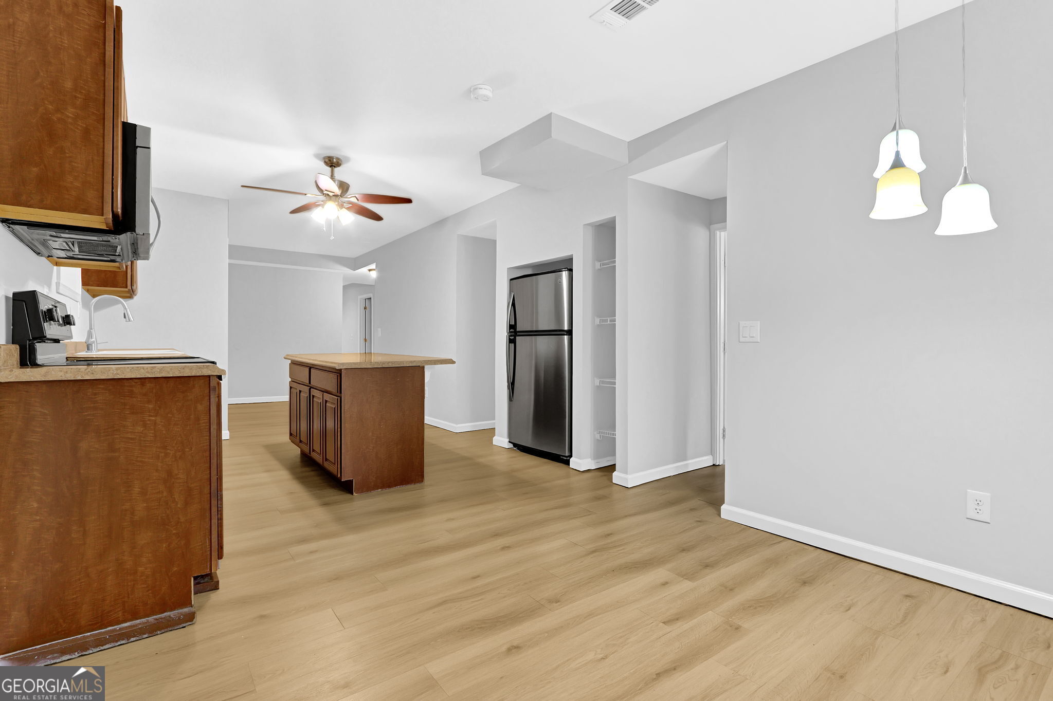 3847 Viking Court Atlanta GA 30360