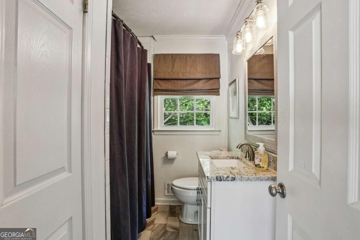 156 Diane Drive SE Smyrna GA 30082