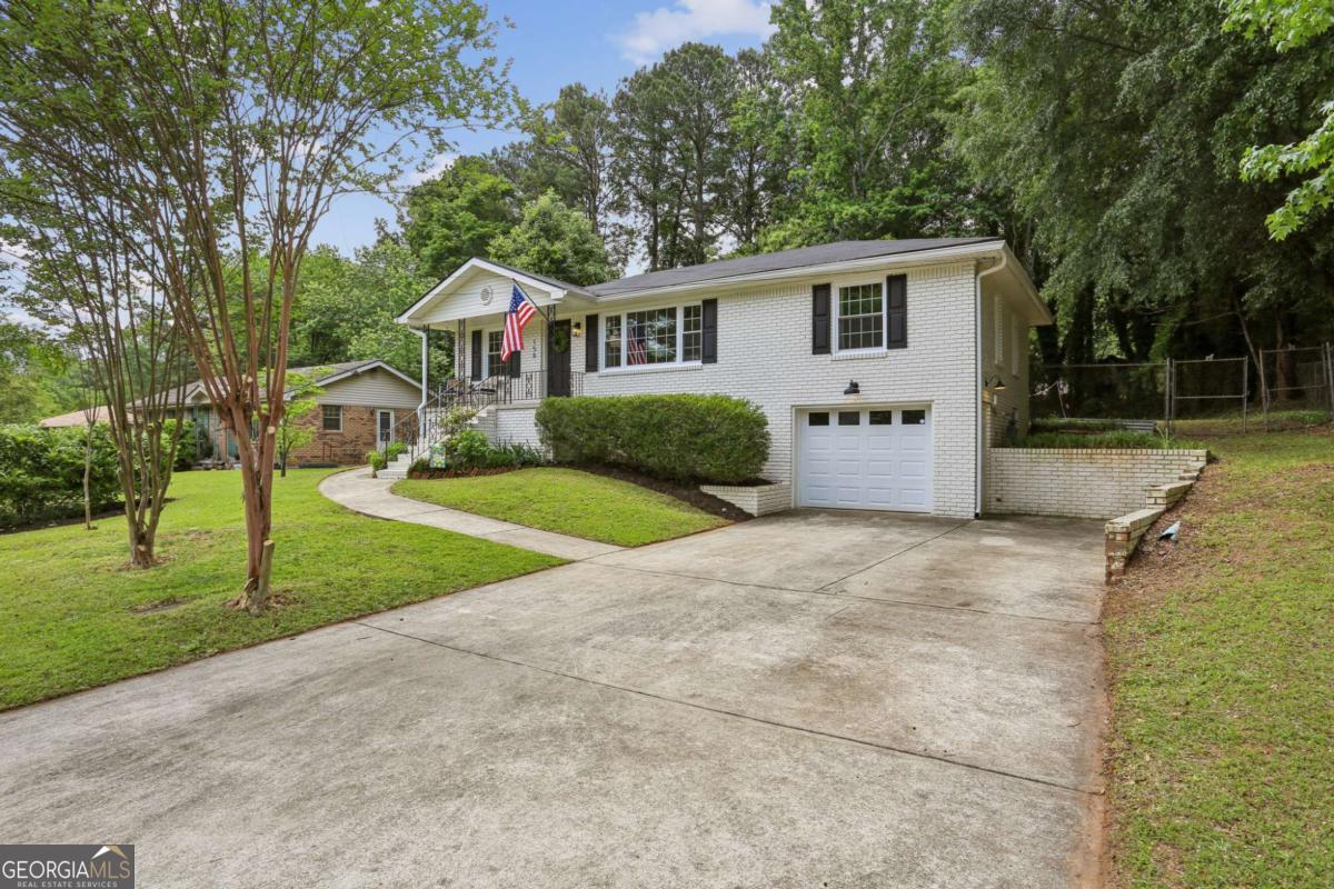 156 Diane Drive SE Smyrna GA 30082