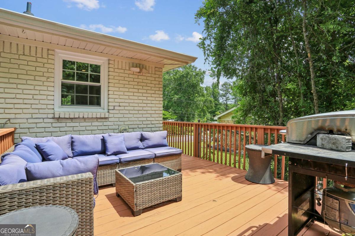 156 Diane Drive SE Smyrna GA 30082
